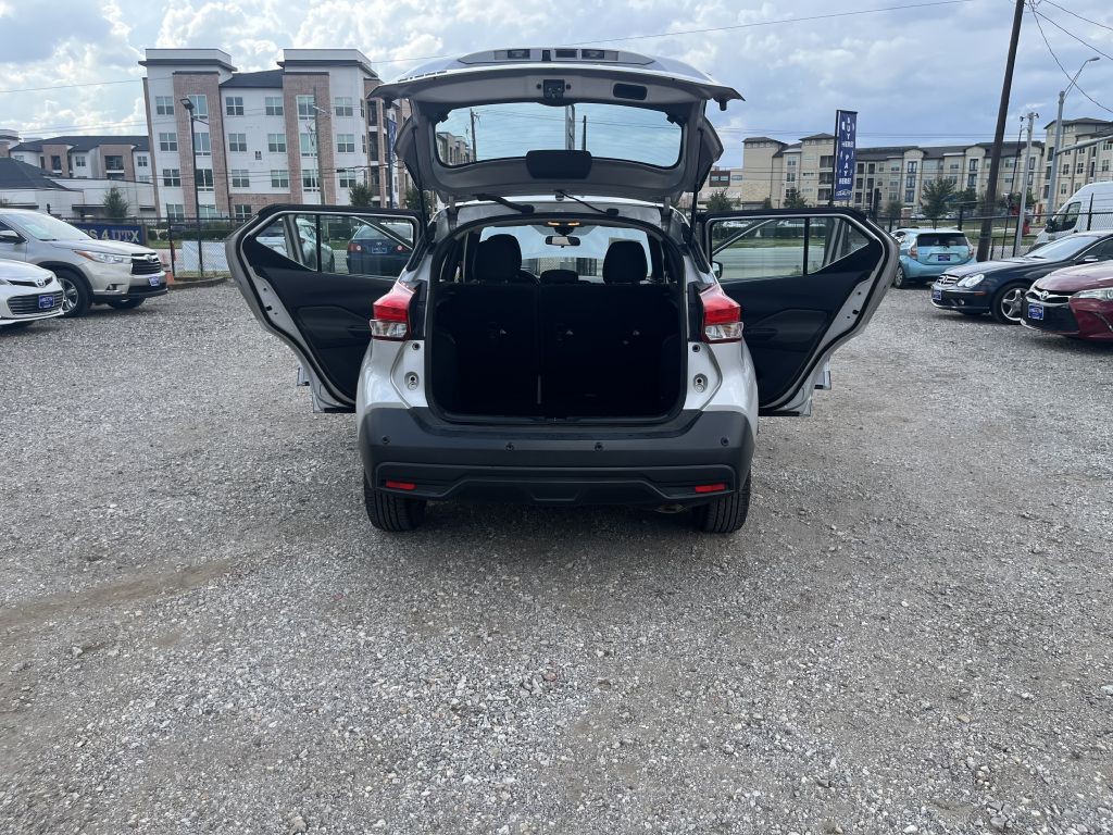 2020 Nissan Kicks Image 43