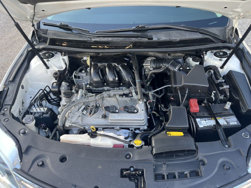 2013 Toyota Avalon Image 26