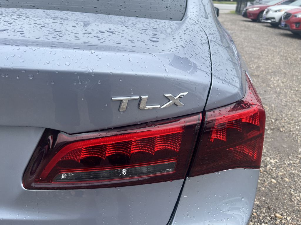 2015 Acura TL Image 11