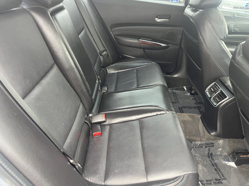 2015 Acura TL Image 28