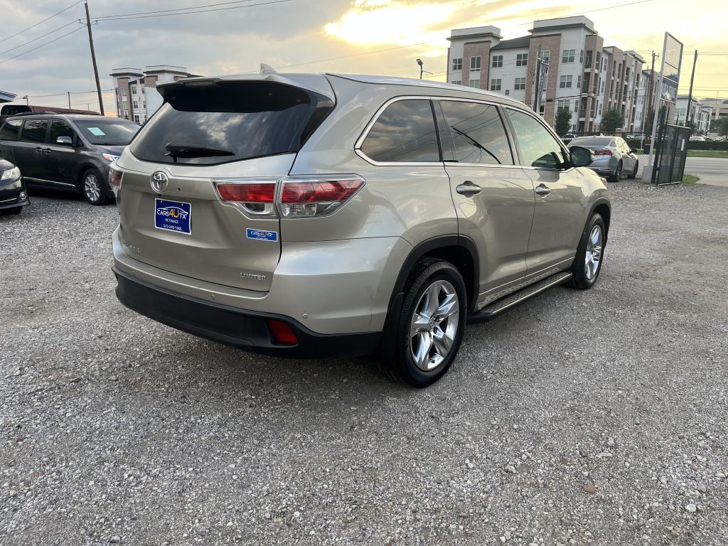 2014 Toyota Highlander Image 8