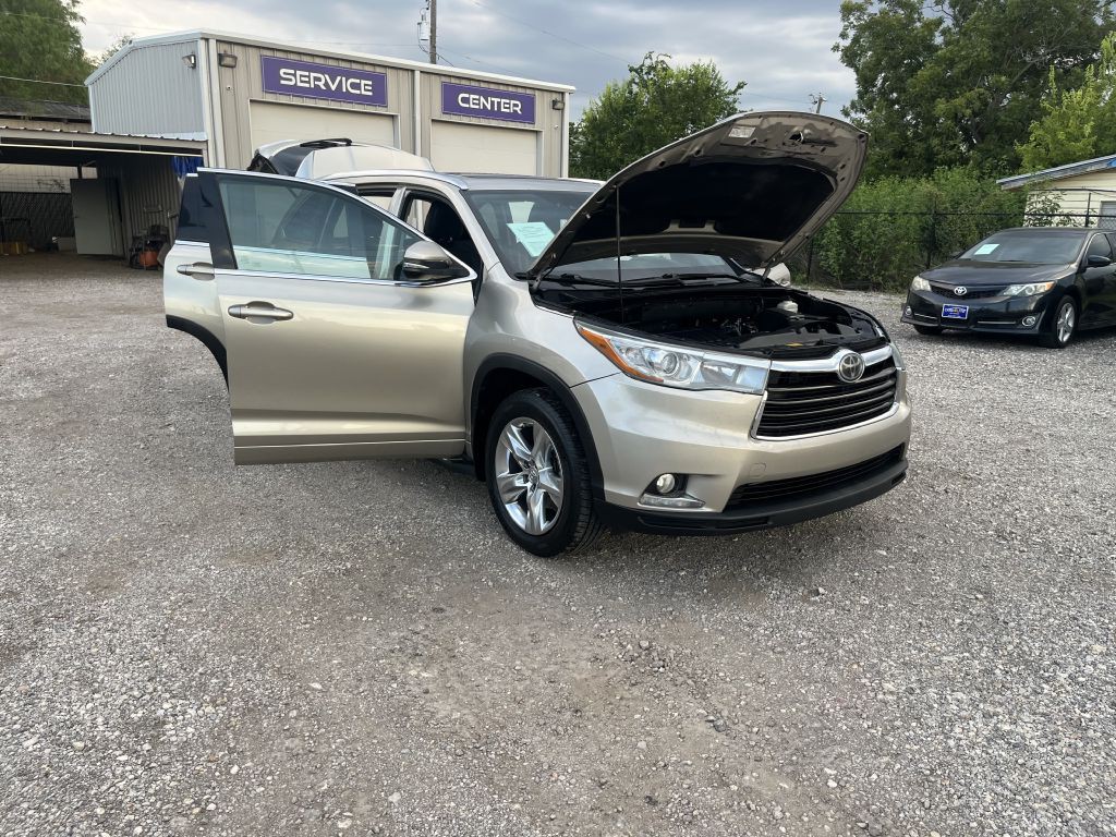 2014 Toyota Highlander Image 40