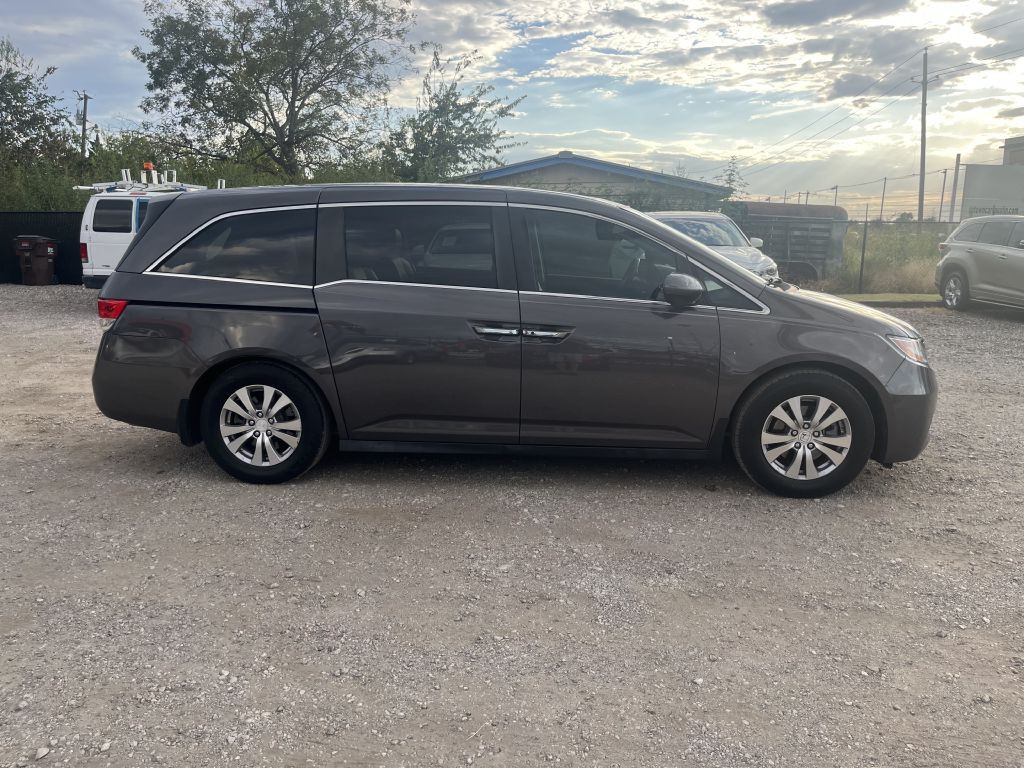 2015 Honda Odyssey Image 8
