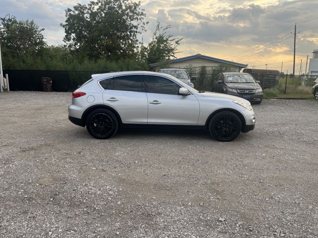 2011 INFINITI EX35 Image 6