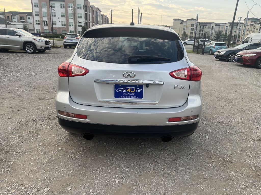 2011 INFINITI EX35 Image 8