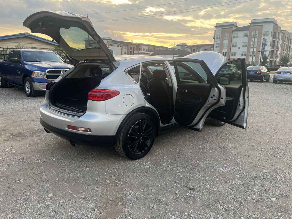 2011 INFINITI EX35 Image 34