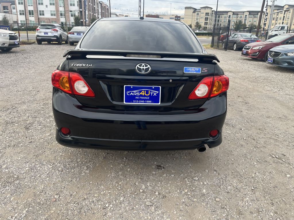 2010 Toyota Corolla Image 8