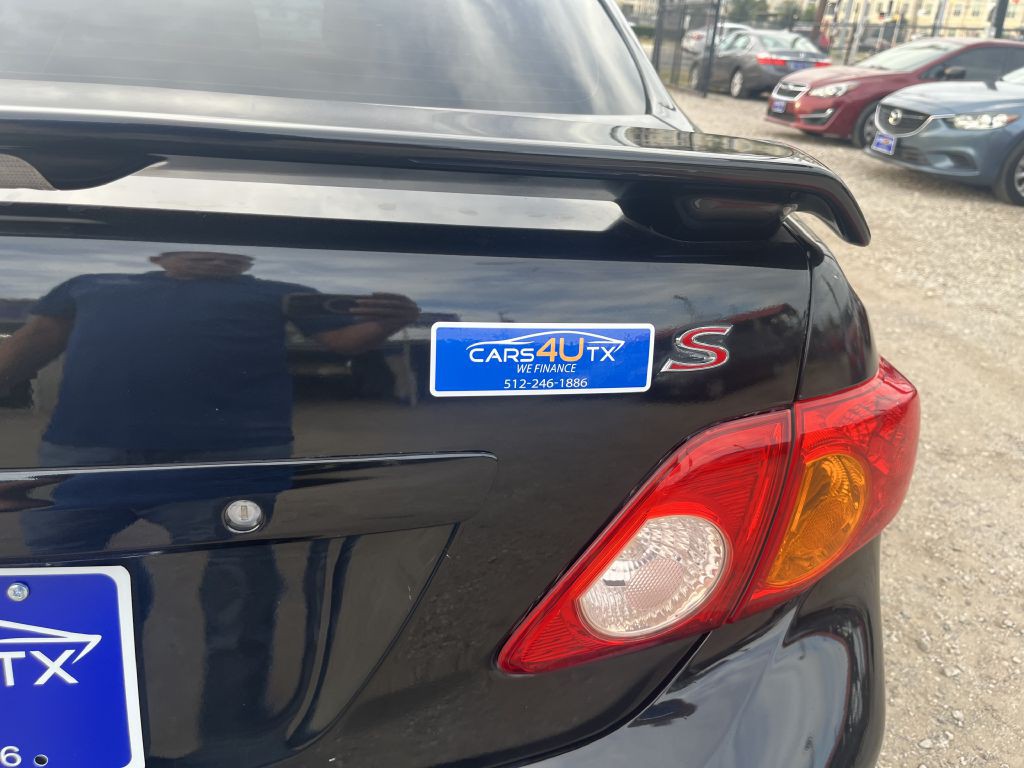 2010 Toyota Corolla Image 10