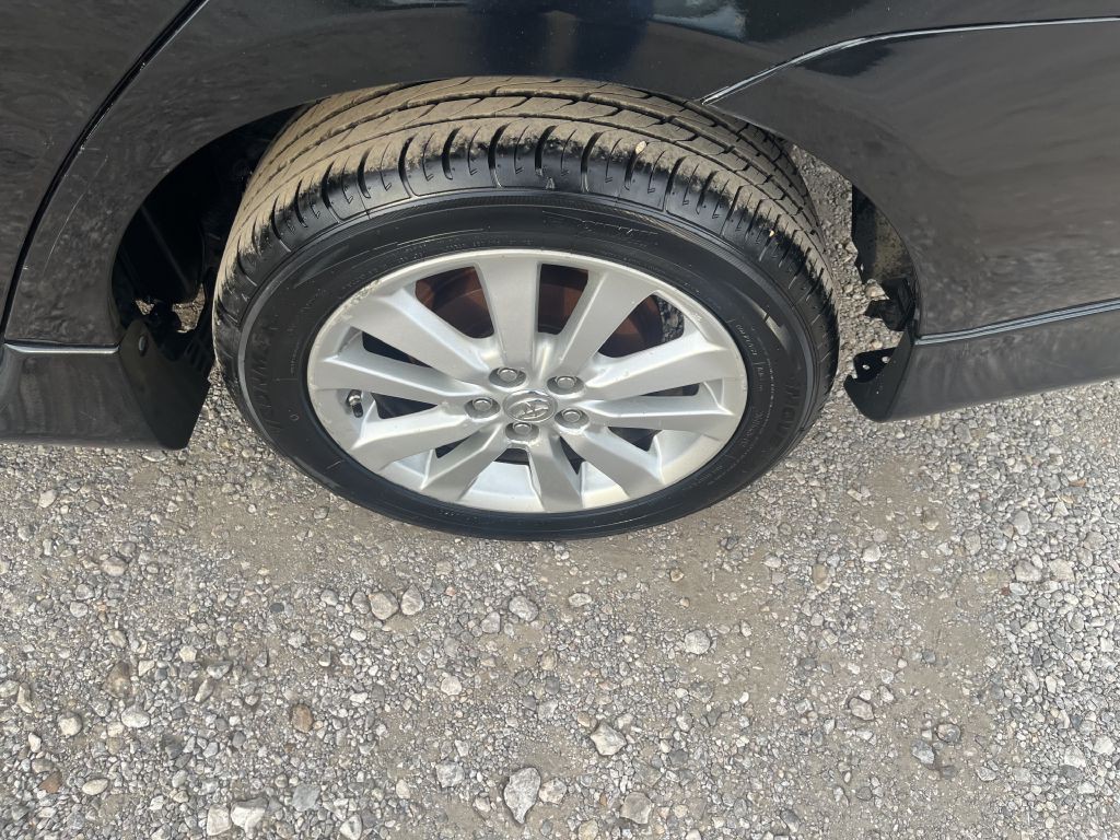 2010 Toyota Corolla Image 12