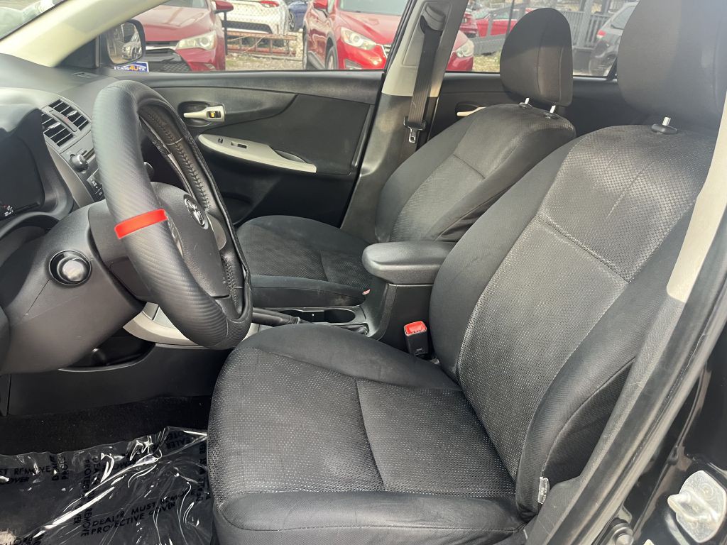 2010 Toyota Corolla Image 15