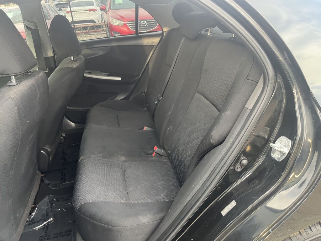 2010 Toyota Corolla Image 19