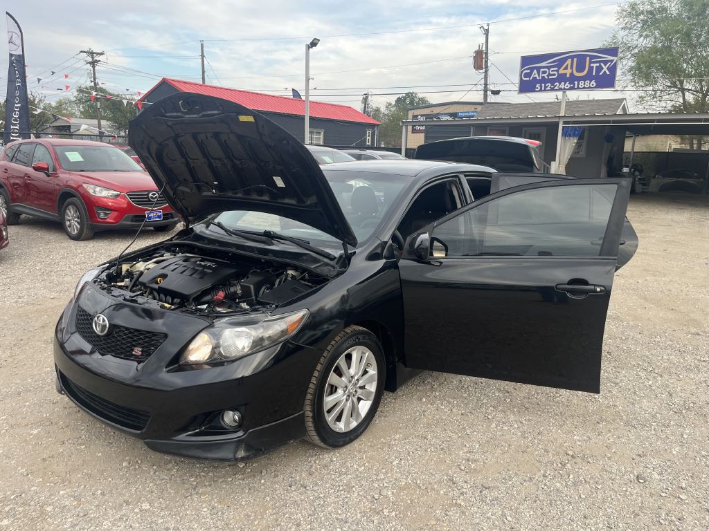 2010 Toyota Corolla Image 32