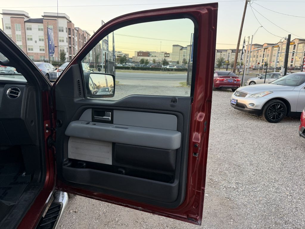 2014 Ford F-150 Image 30