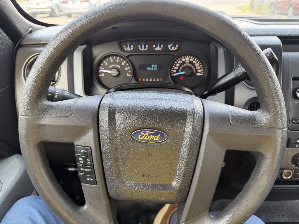 2011 Ford F-150 Image 17