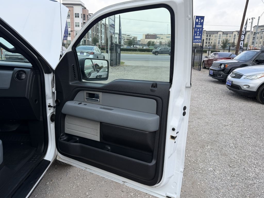 2011 Ford F-150 Image 26