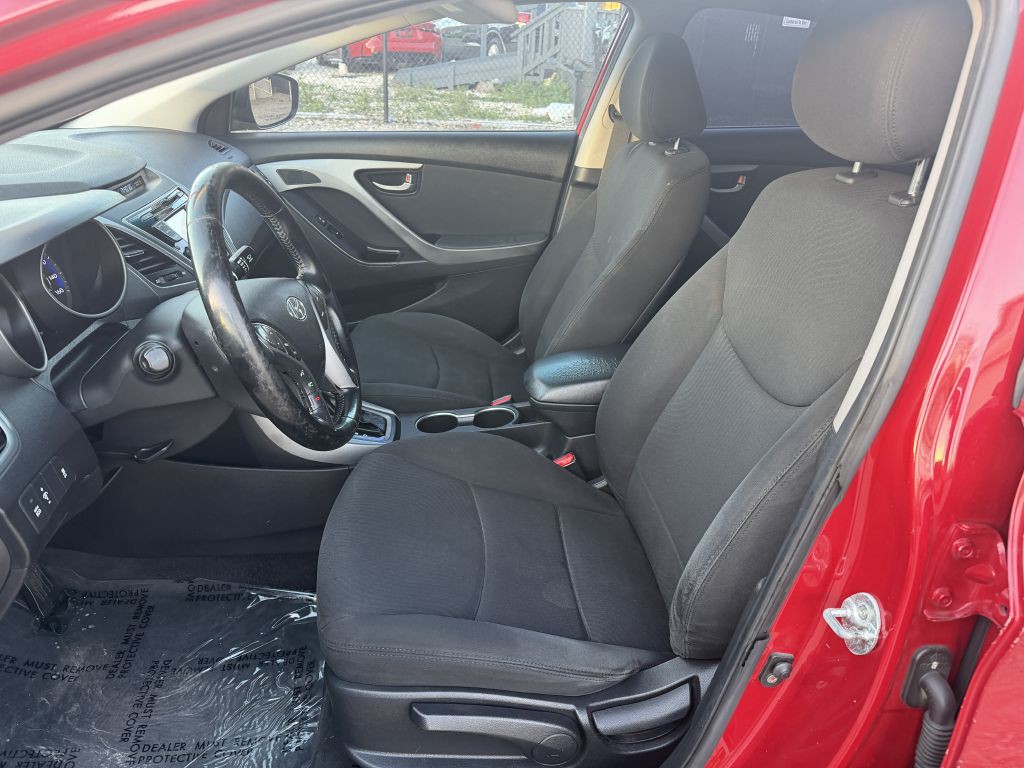 2015 Hyundai Elantra Image 11