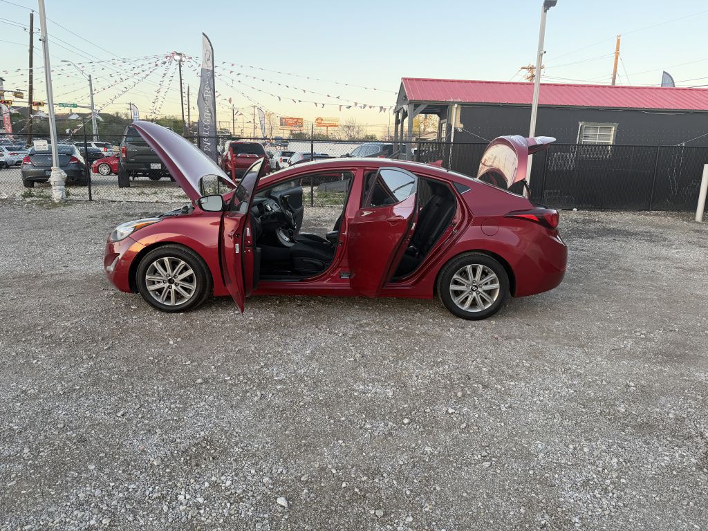 2015 Hyundai Elantra Image 29