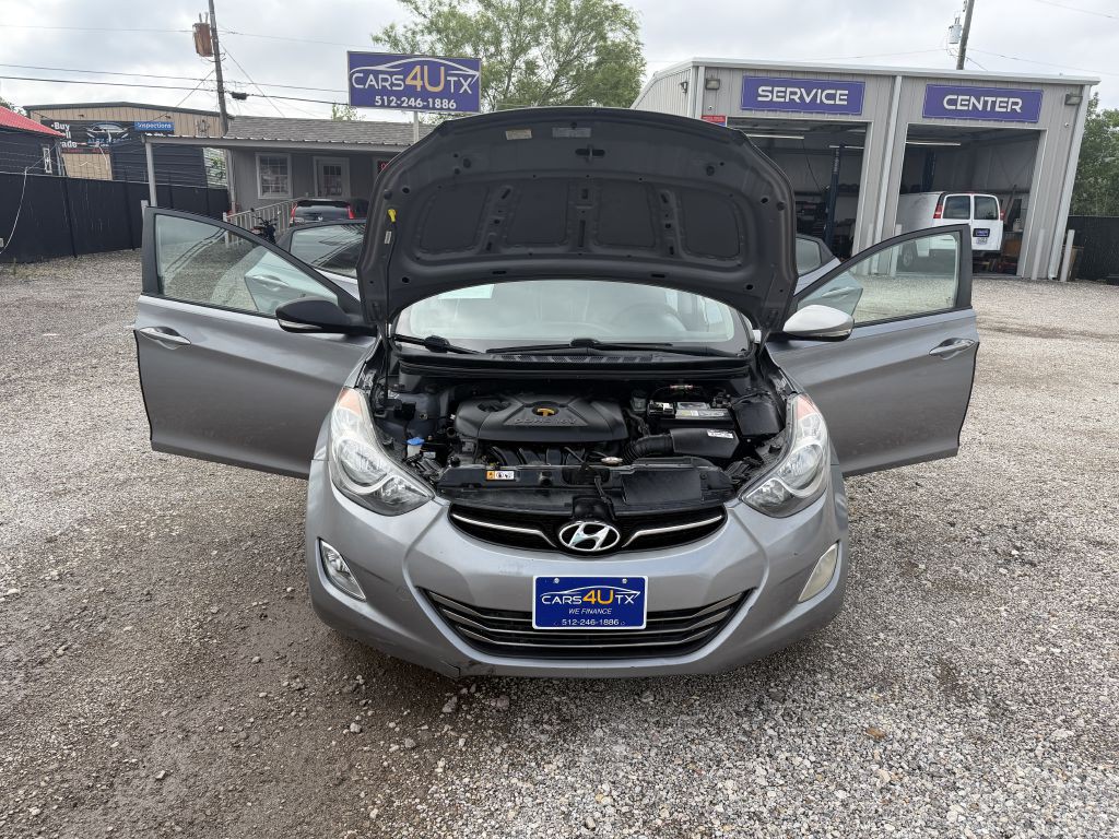 2013 Hyundai Elantra Image 28
