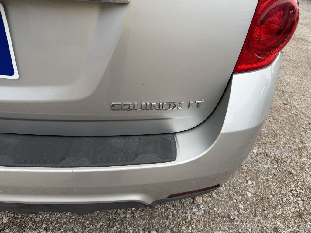 2011 Chevrolet Equinox Image 14