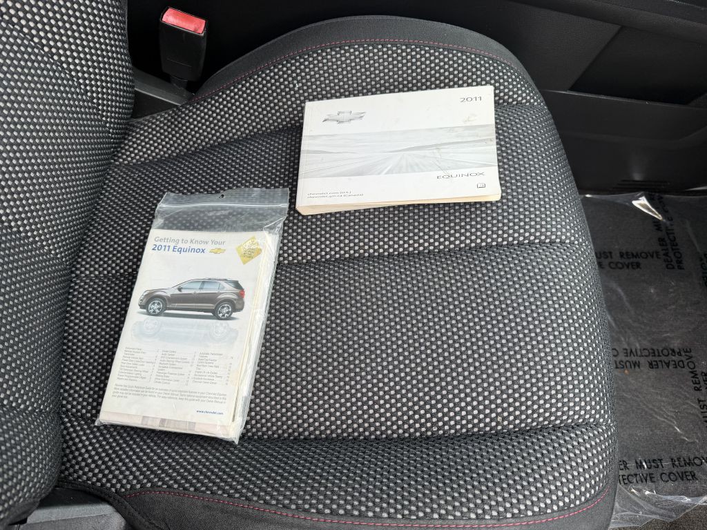 2011 Chevrolet Equinox Image 31