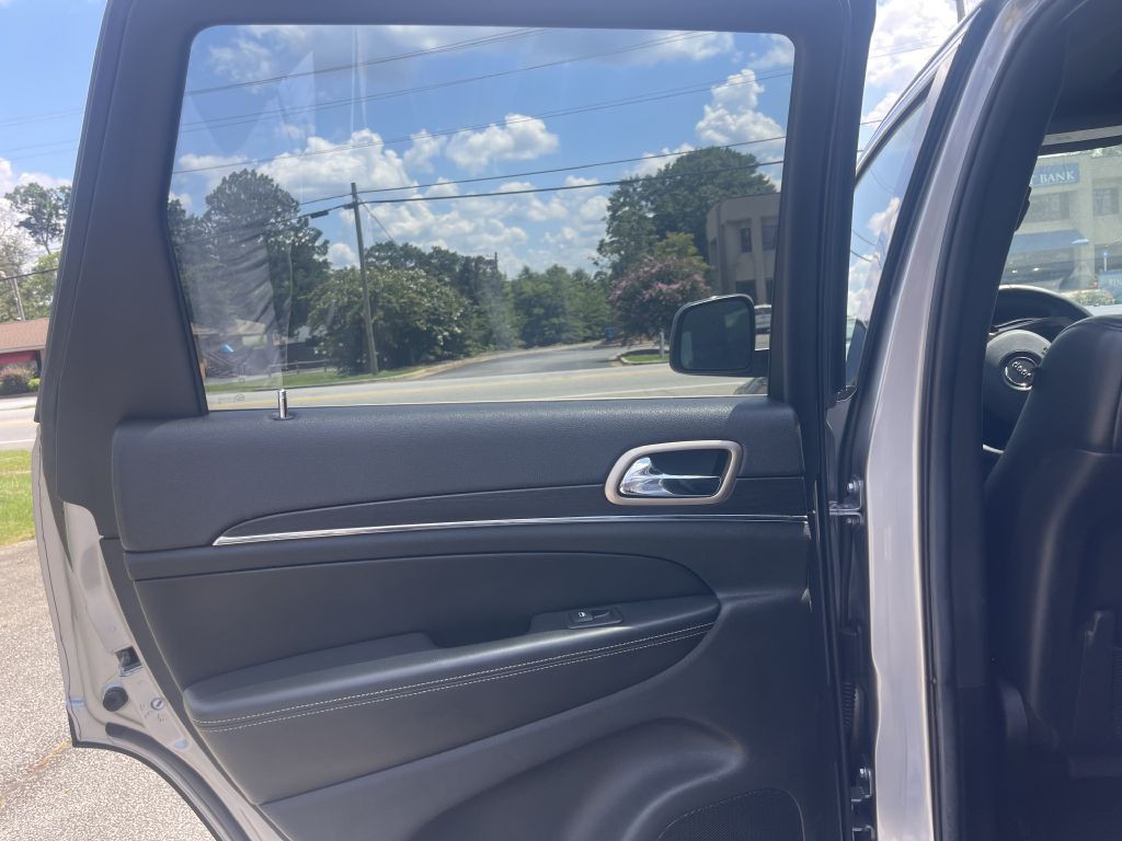 2014 Jeep Grand Cherokee Image 19