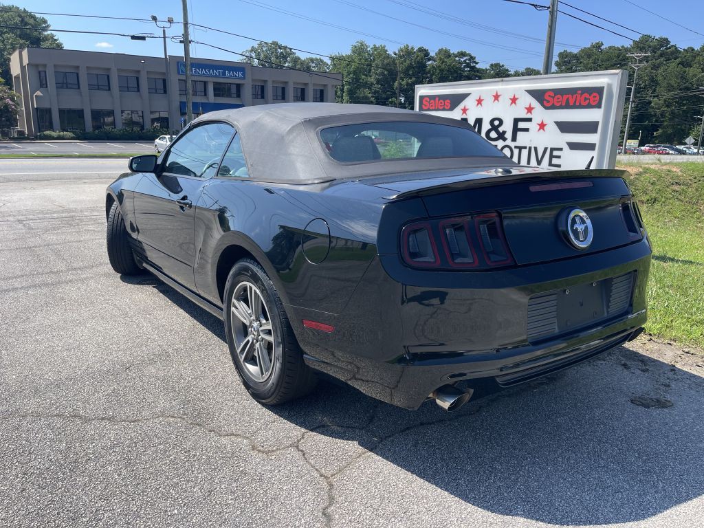 2013 Ford Mustang Image 9