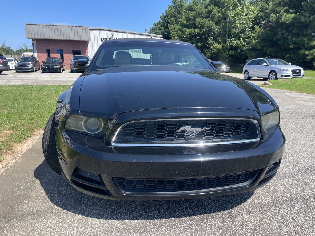 2013 Ford Mustang Image 15