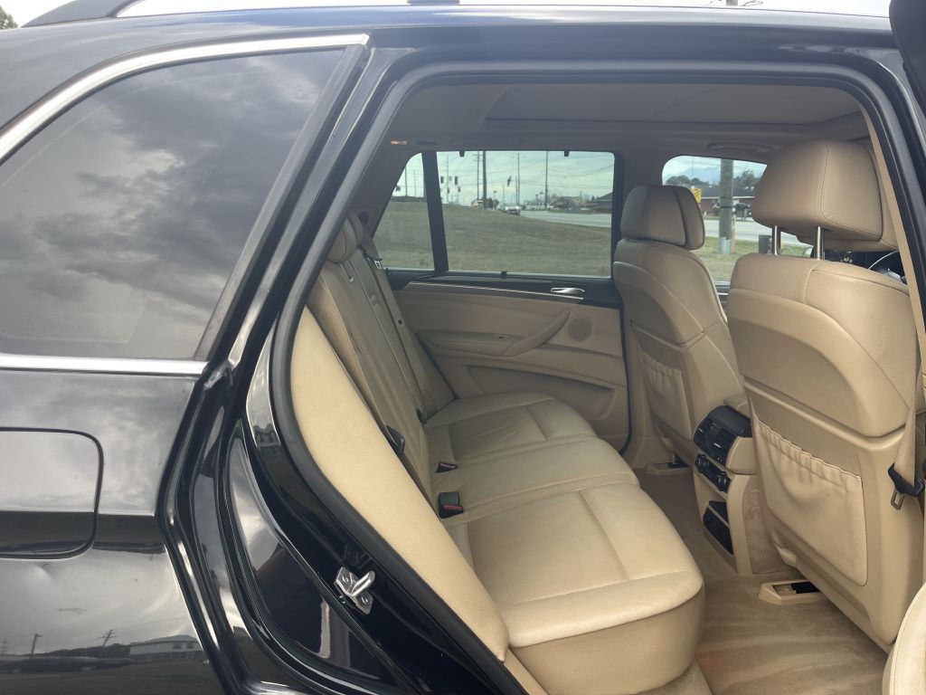 2013 BMW X5 Image 16