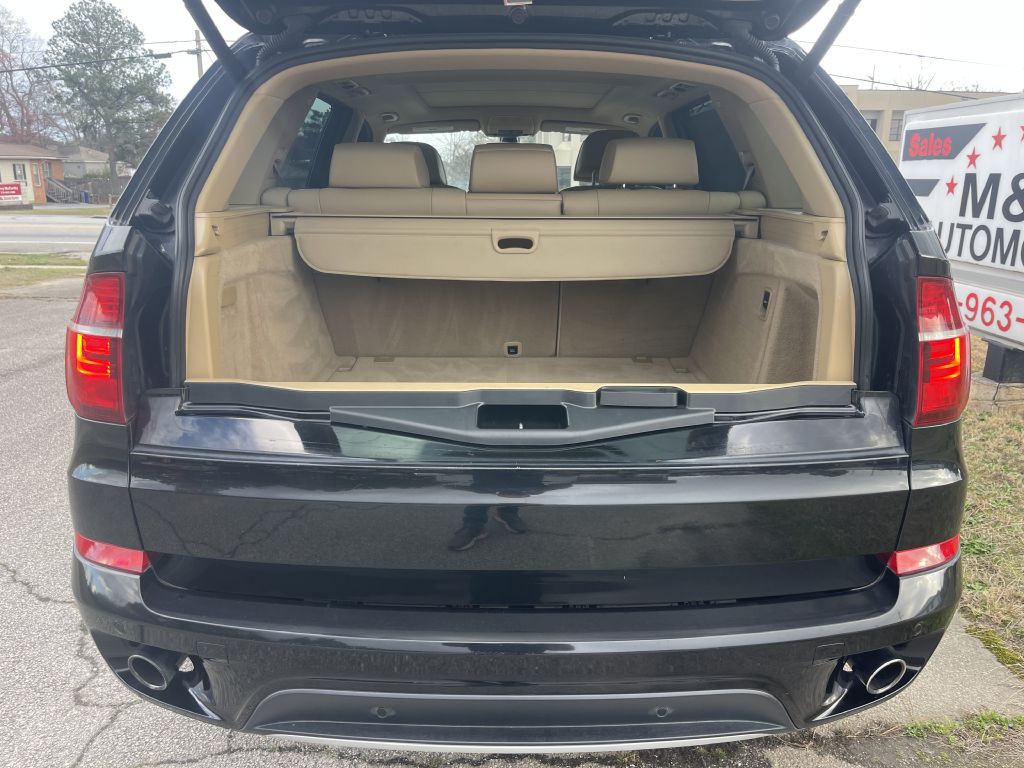 2013 BMW X5 Image 18