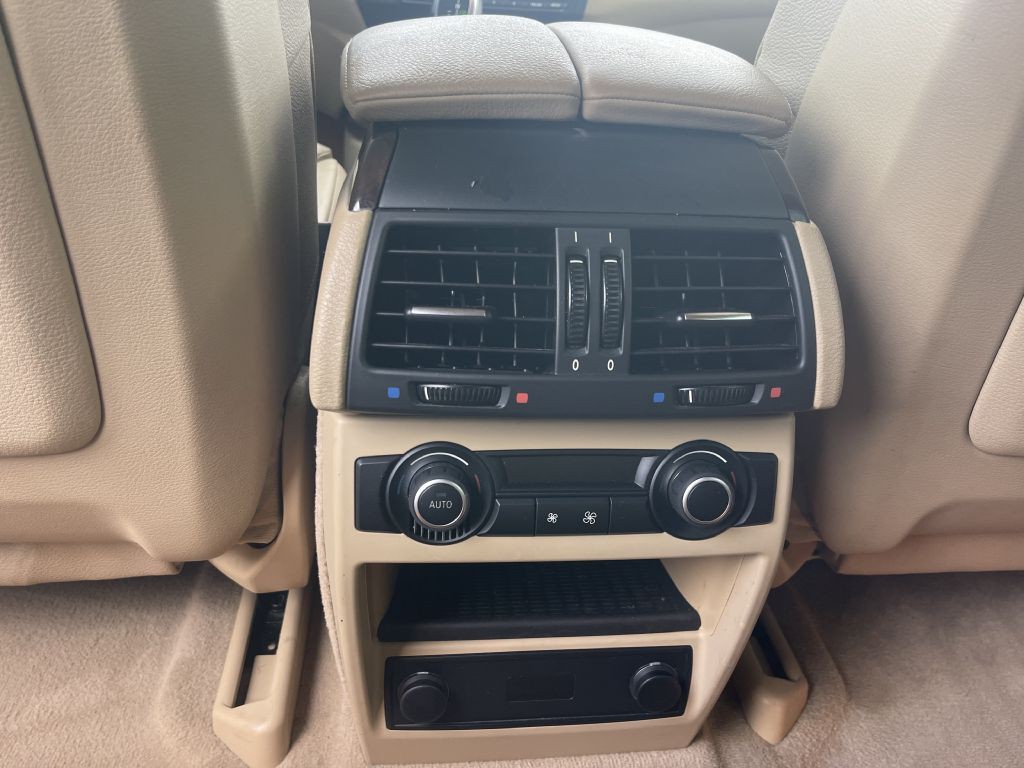 2013 BMW X5 Image 27