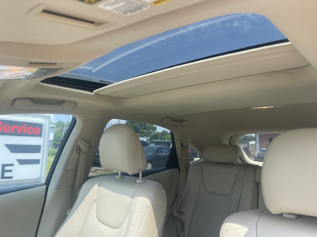 2010 Lexus RX Image 29