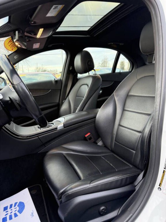 2019 Mercedes-Benz C-Class Image 9