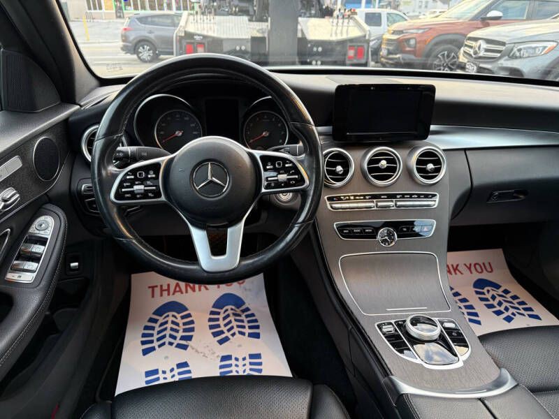2019 Mercedes-Benz C-Class Image 11
