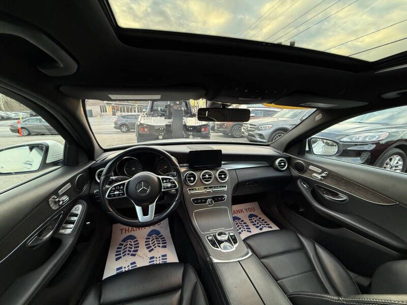 2019 Mercedes-Benz C-Class Image 13