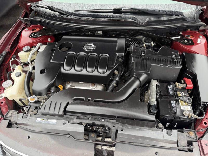 2012 Nissan Altima Image 13