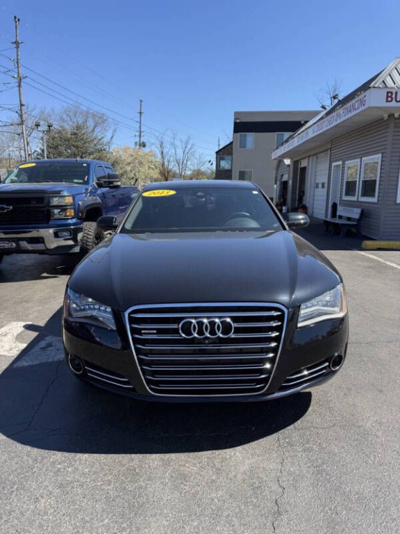 2013 Audi A8 Image 3
