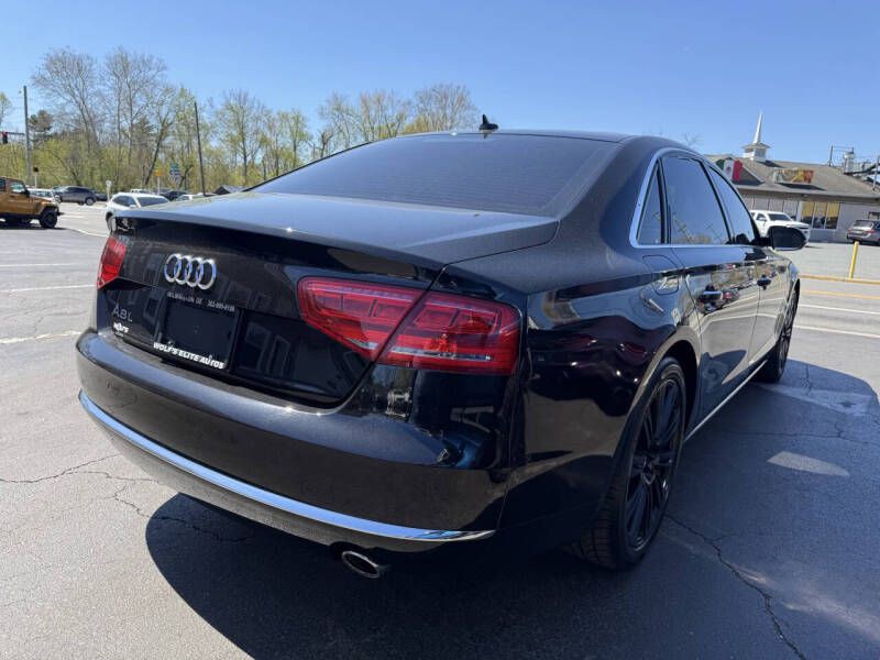 2013 Audi A8 Image 8