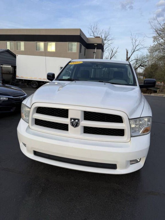 2012 Dodge Ram 1500 Image 3