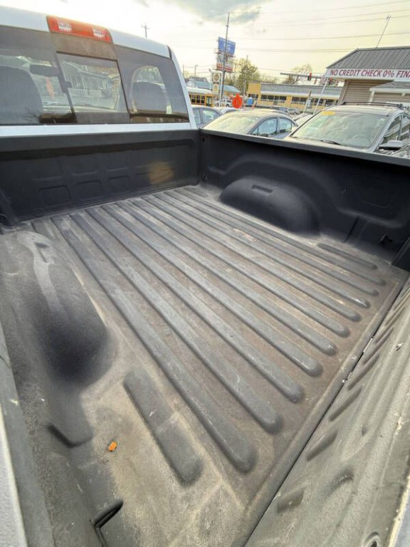 2012 Dodge Ram 1500 Image 12