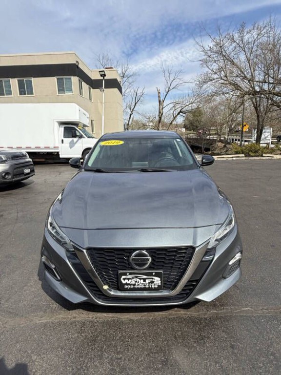 2019 Nissan Altima Image 3