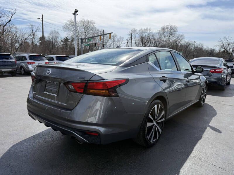 2019 Nissan Altima Image 8