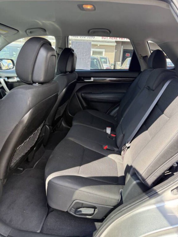 2014 Kia Sorento Image 12