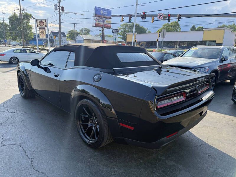 2023 Dodge Challenger Image 6