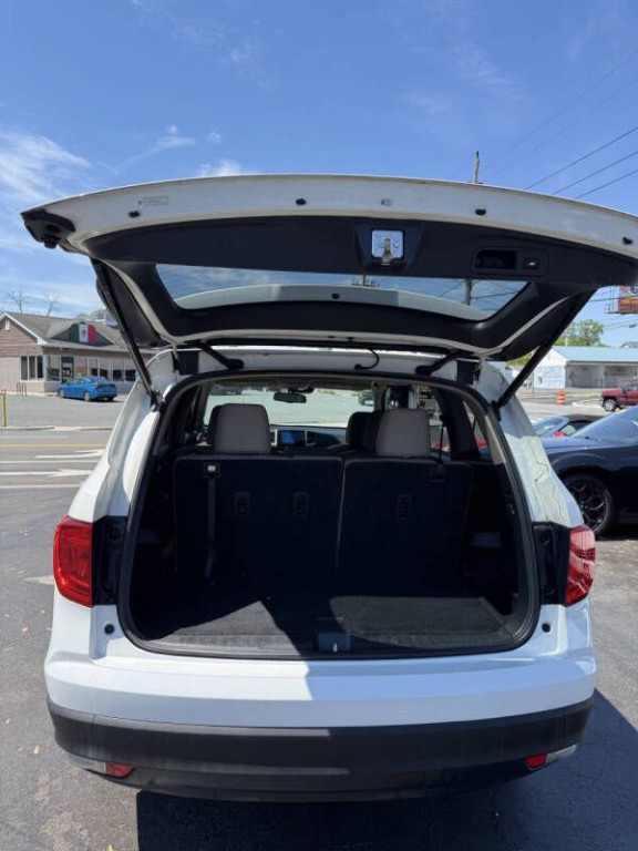 2016 Honda Pilot Image 16