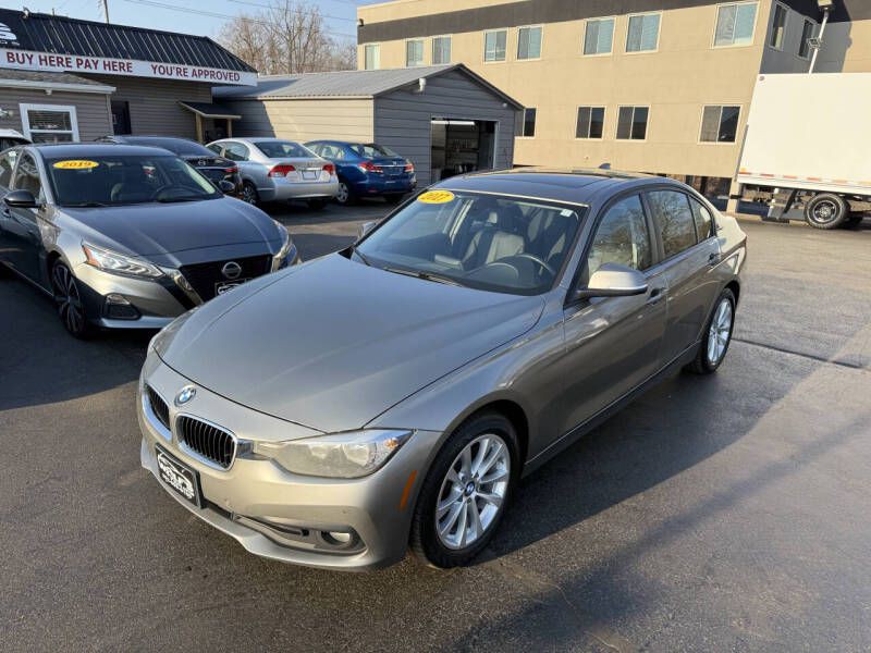 2017 BMW 3 Series Image 2