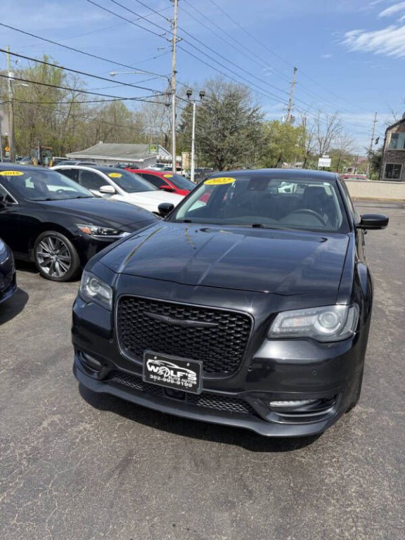 2022 Chrysler 300 Image 3