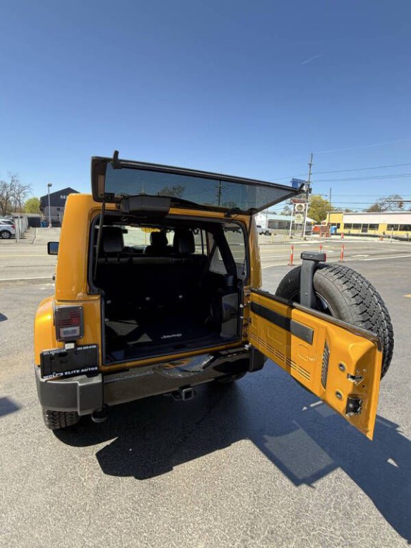 2014 Jeep Wrangler Image 13