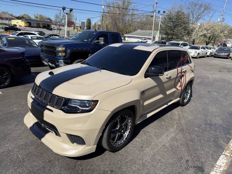 2018 Jeep Grand Cherokee Image 2