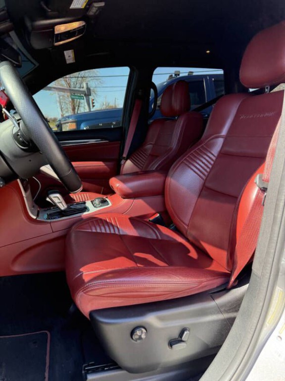 2018 Jeep Grand Cherokee Image 9