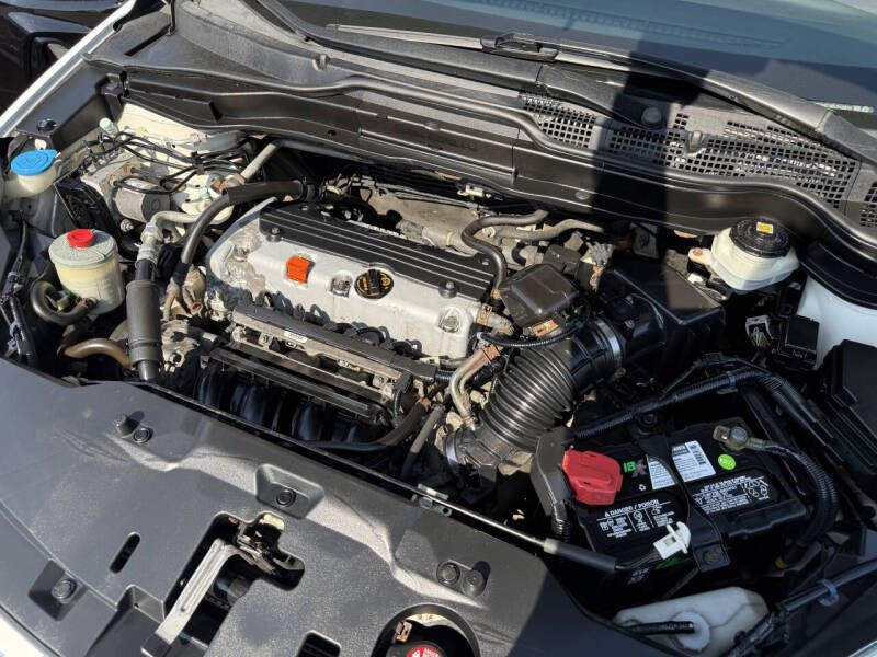 2011 Honda CR-V Image 16